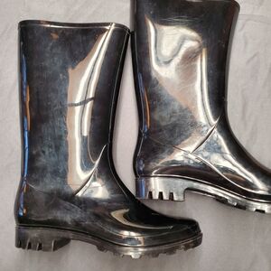 Time and Tru Glossy Black Rain Boots